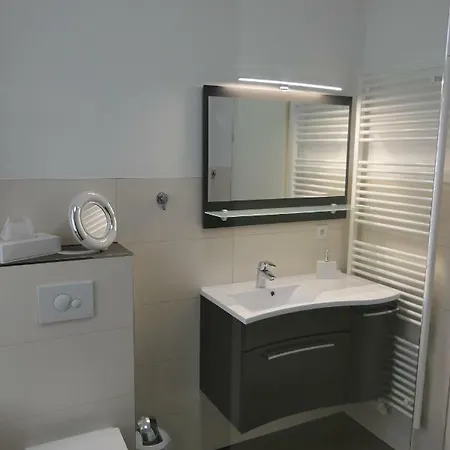 Ferienwohnung Hafenblick Waren  Exterior foto